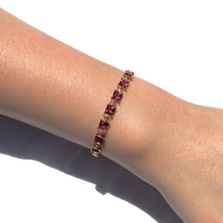 Bracelet à diamant rouge